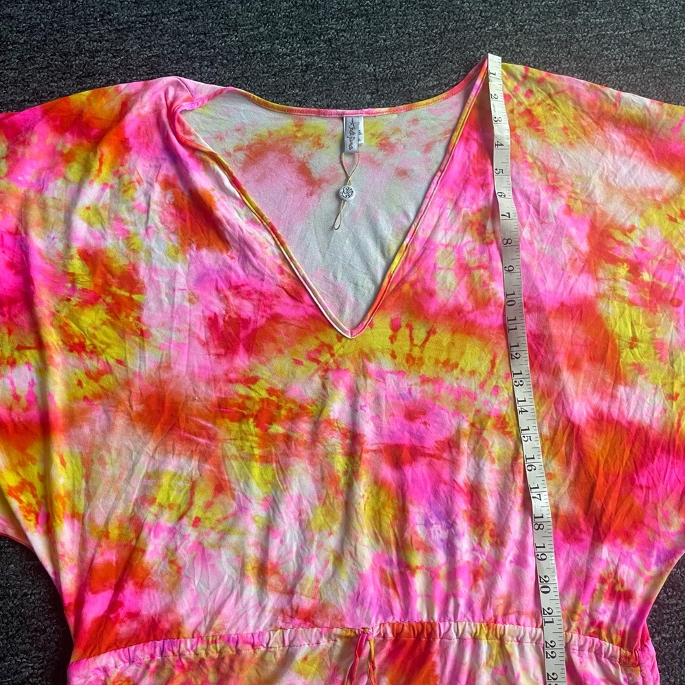 Luli Fama Vibrant Summer Beach Colorful Tie-Dye V-neck Adjustable Flowy Cover Up - Picture 3 of 11